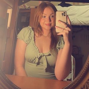 Meet your Posher, Maggie